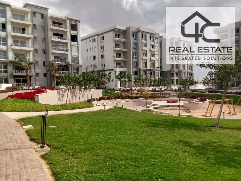 With down payment and installments apartment for sale in phase Greens bua 144 m Direct on land scape in Hyde Park with down payment and installments 0