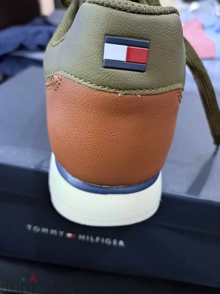 Original Tommy Hilfiger Shoes, NEW & Unused with box. Size 46 5