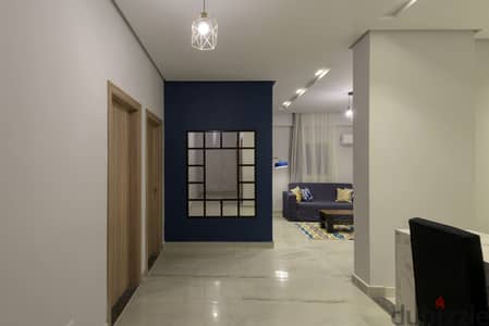 Blue&White 2BR Apt,New Cairo by Travelholic