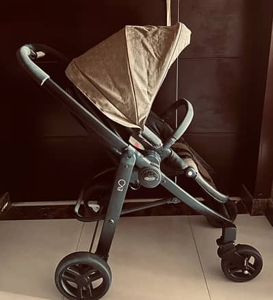 graco evo baby stroller عربية بيبى حالة ممتازه زيتى