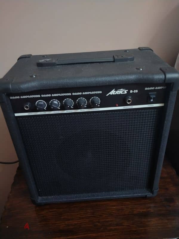 bass amplifier 0