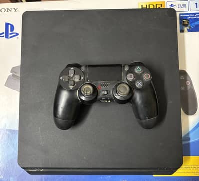 Playstation 4 1 TB slim