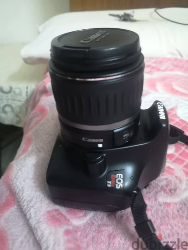 Canon Rebel T3 (1100d) + Lens 18-55/ كانون ١١٠٠ مع عدسة ١٨-٥٥ 3