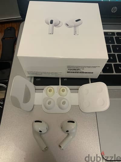 AirPods