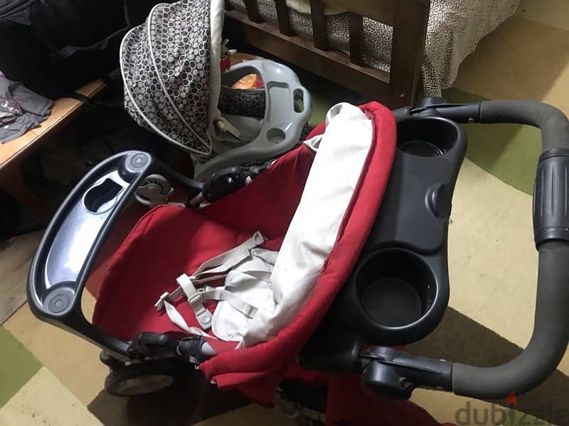 Graco stroller and car chairعربية 9