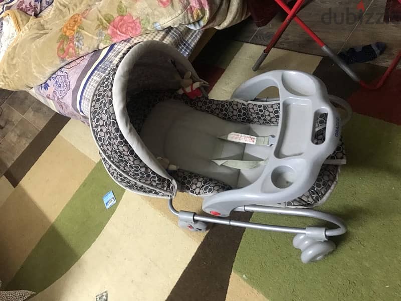 Graco stroller and car chairعربية 15