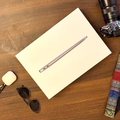 Macbook Air M1 اتشحن 18 مرة بس