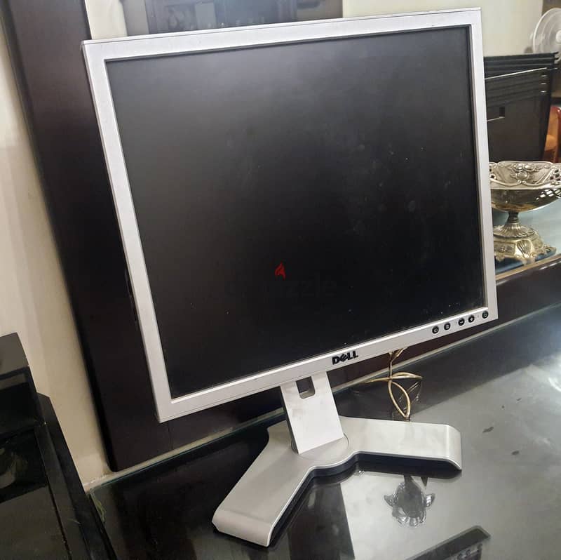 Dell 19 inch monitor 8