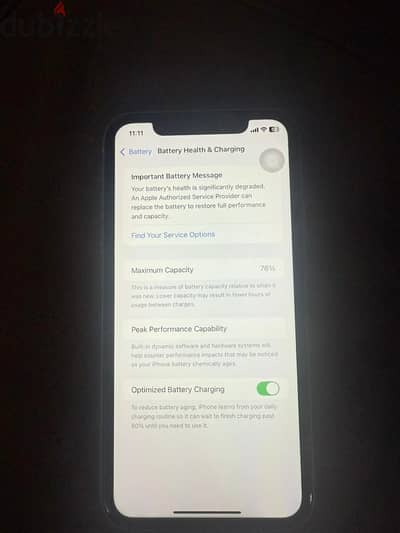 ايفون ١١ مستعمل مساحه ٦٤ جيجا و بطاريه ٧٦٪؜