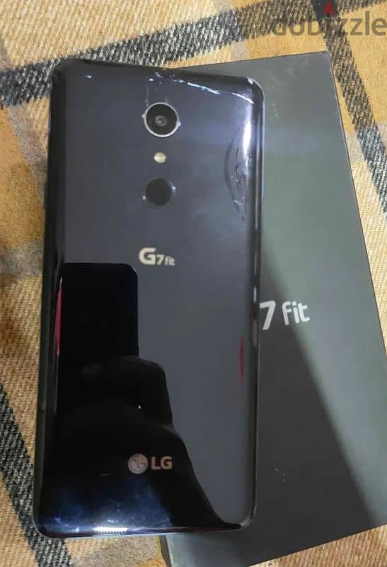 lg g7. fitخطين 1