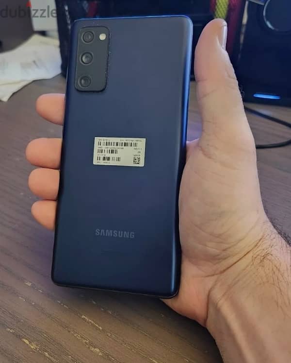 Samsung Galaxy S20 FE 5G unlocked 1