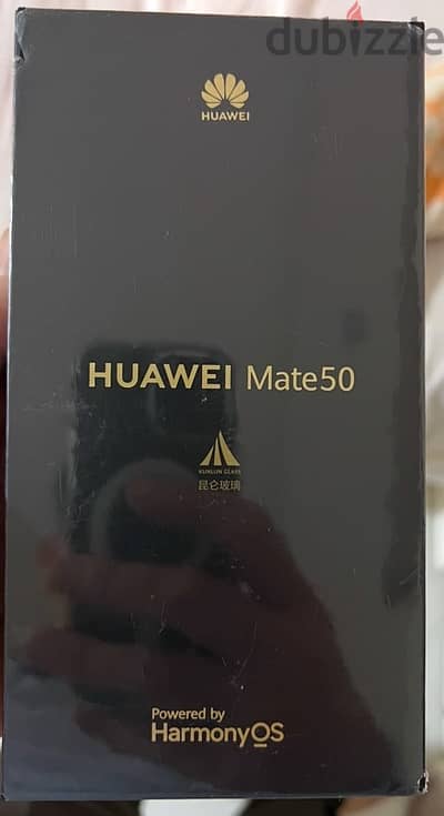 للبيع تليفون جديد ومتبرشم huawei mate 50 + 512GB