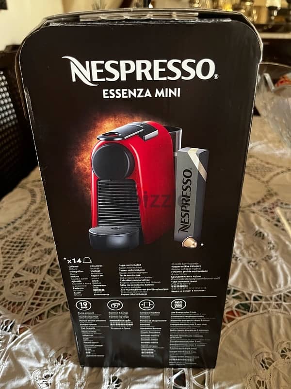 nespresso essenza mini 1