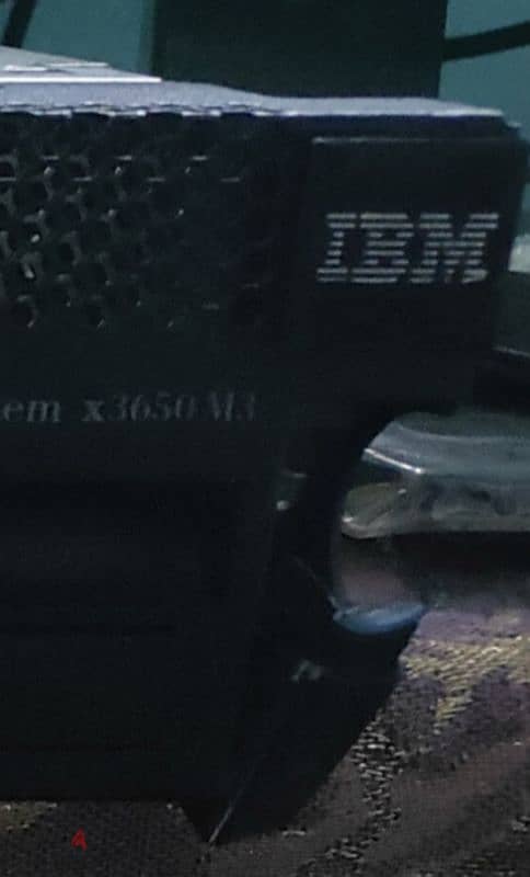 IBM System X3650 M3 8 Bay 2.5 Inch استيراد 3