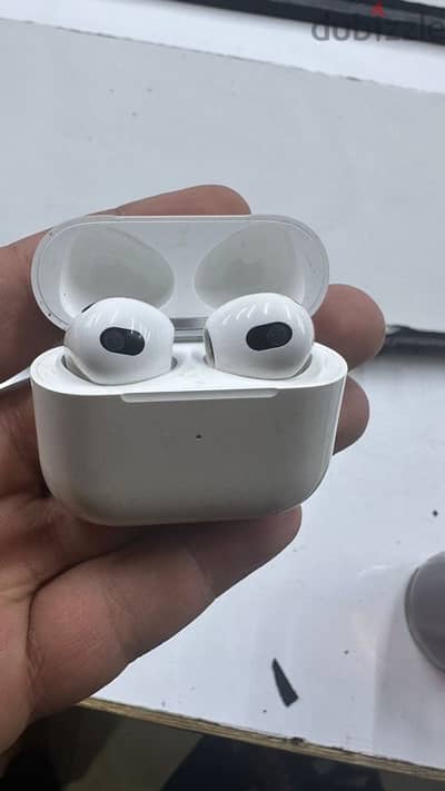 AirPods 3 Original ايربودز ٣ اوريجينال