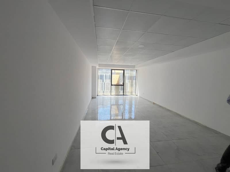 Distinctive 70 sqm administrative office for rent in the HQ building - finished with air conditioners - fifth adaptation 0