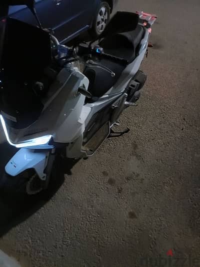 فيجوري Adv 200 cc