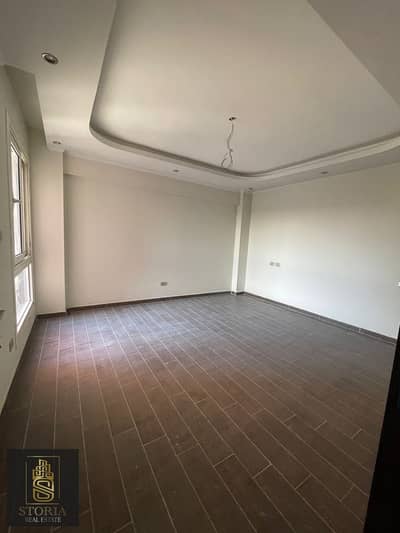 Apartment with a garden of 95 m in Sheraton on Al-Saeqa Street, near City Center Almaza