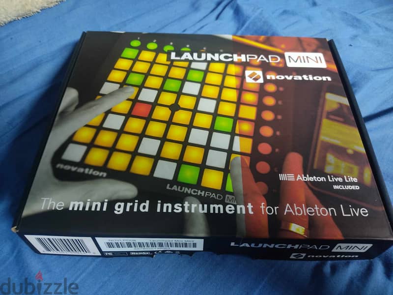 Novation Launchpad Mini MK2 0