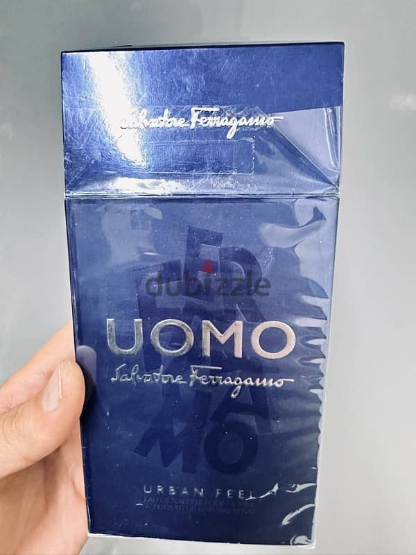 uomo perfume 2