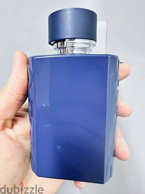 uomo perfume 6