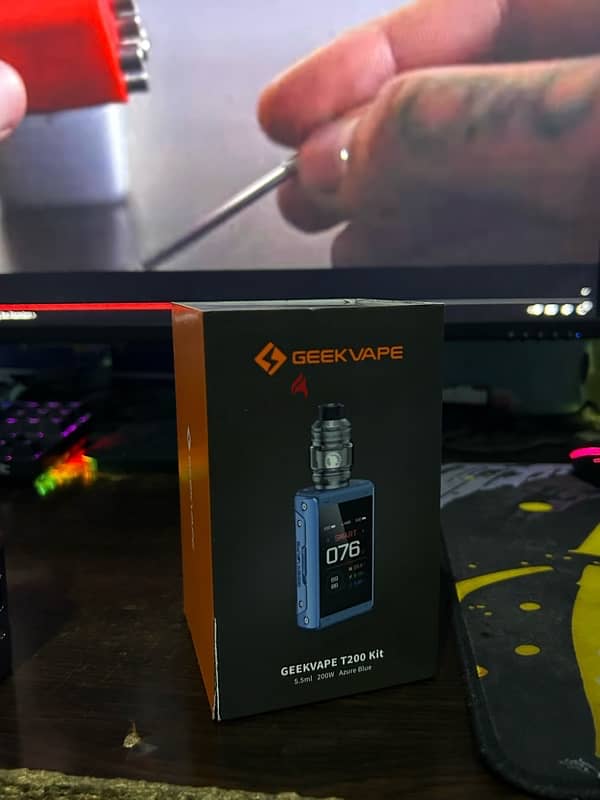 GEEKVAPE Aegis T200 Touch 4