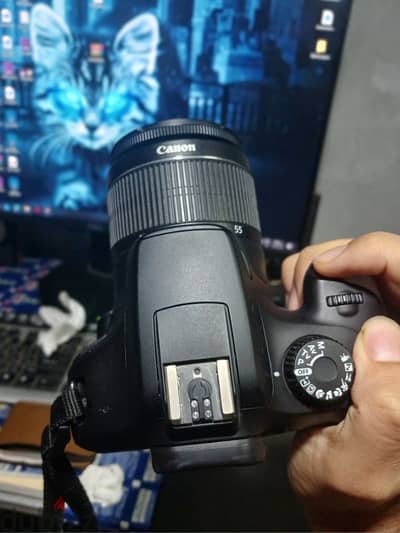 Canon 4000D - حالة الجديدة وارد الخارج