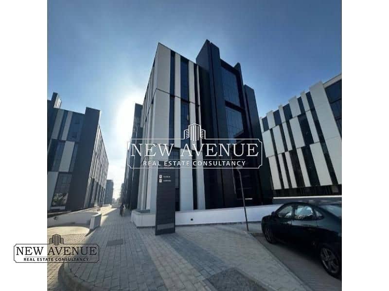 Office 65 sqm for rent at hyde park business park 0