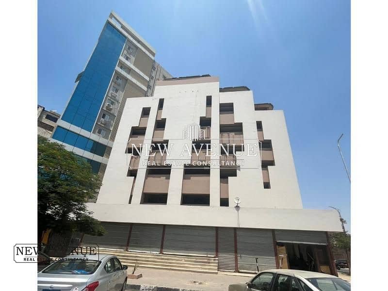 Building 3500m Administrative and Commercial Masr el Gedida 0