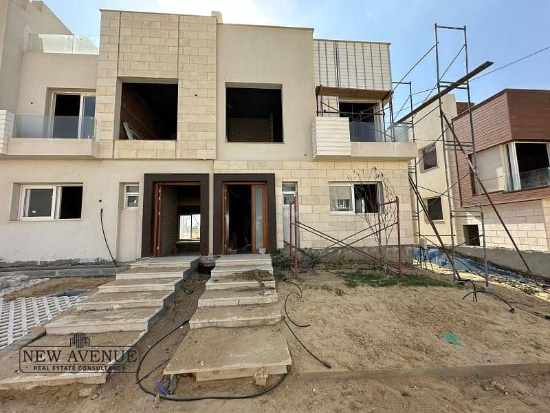 Townvilla corner 4 Bedrooms , 4 Bathrooms in Azzar 2 New Cairo . 0