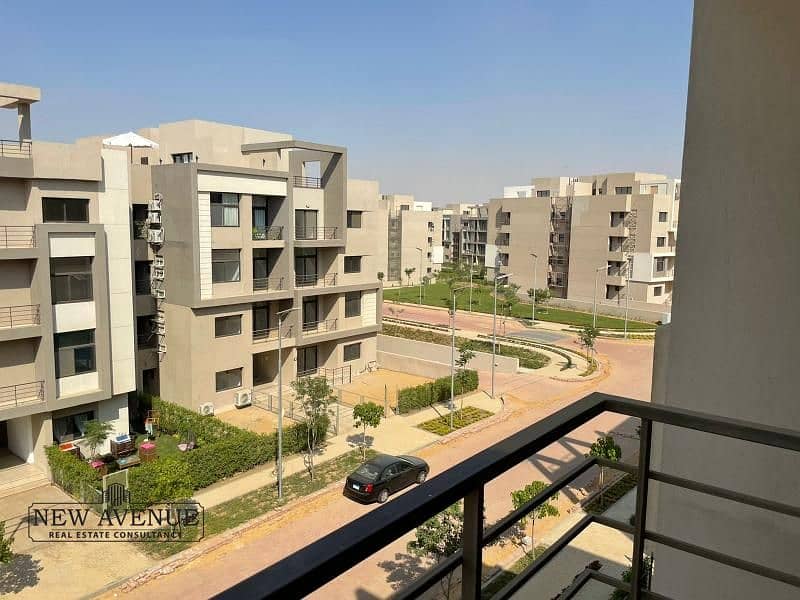 Penthouse fully finished Prime location El Marasem 0