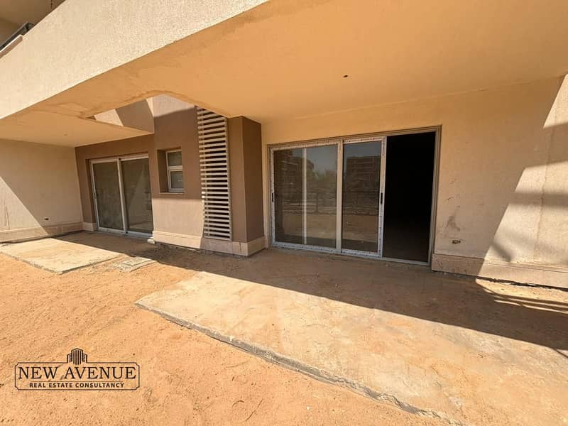 Apartment for sale very prime location - palm hills new cairo 0