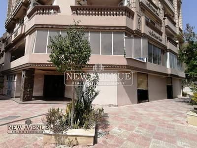 محل تجاري دورين بشارع رئيسى فى مصر الجديدة  Heliopolis             MI/AB 296