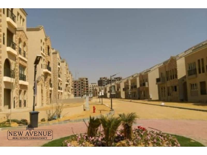 Semi finished Townhouse middle 4 Bedrooms  2 master  4 Bathrooms   Maid’s room  in Green sqaure 0