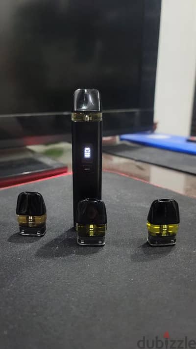 Wenax Q with 3 extra cartridges