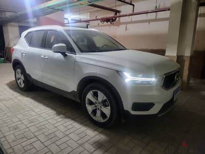 Volvo XC40 2021