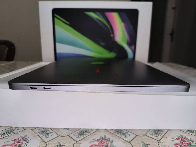 MacBook PRO M1 100% Ar En A+++ condition 9