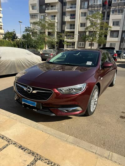 Opel Insignia 2019 Highline 20,000 KM, Perfect condition