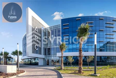 Administrative headquarters for sale, immediate receipt in installments, in Smart Village, 500 square metres, distinctive location in Sheikh Zayed