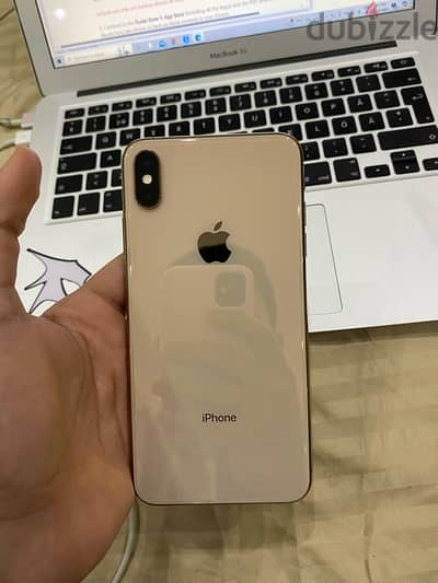 xs max 256قابل للتفاوض البسيط