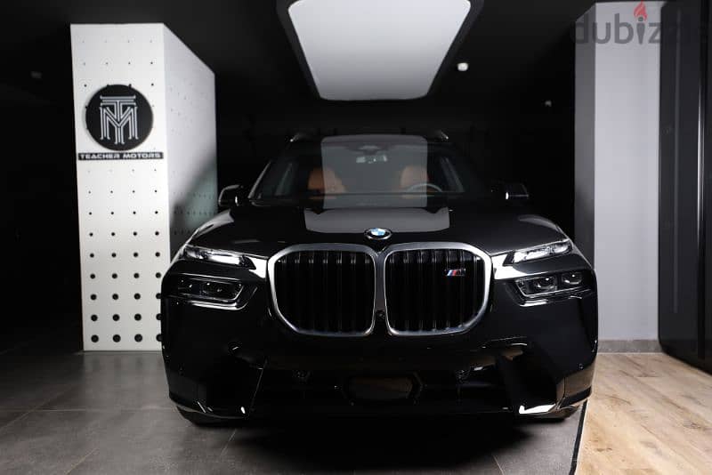 BMW X7 2024 M60i بي ام دبليو اكس 7 0