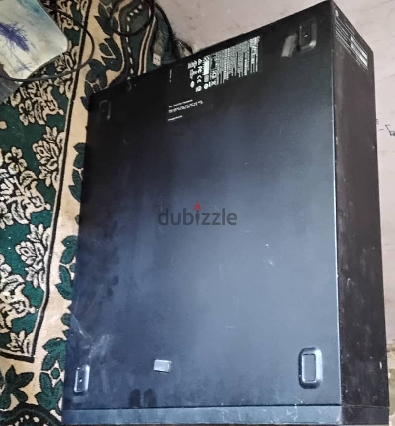 جهاز HP 745 G3 مستعمل بحاله الجديد معاه شاشه 3