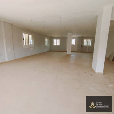 Factory for rent in New Cairo (Fifth Settlement) with immediate handover and fully finished.