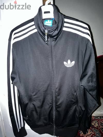 adidas original track jacket السعر نهائي وغير قابل للفصال