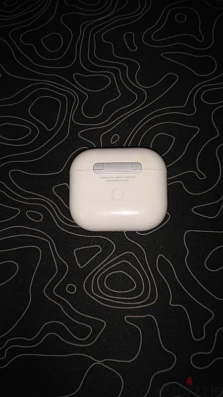 سماعه airpods gen 3 اصليه 2