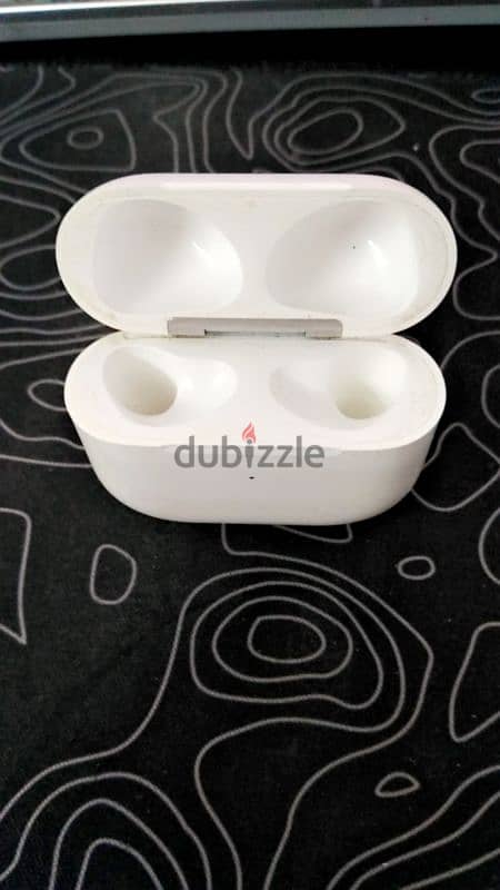 سماعه airpods gen 3 اصليه 5