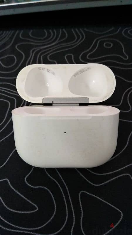 سماعه airpods gen 3 اصليه 7