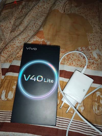 موبايل فيفو v40lite