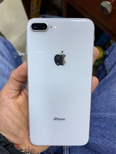 iPhone 8 Plus