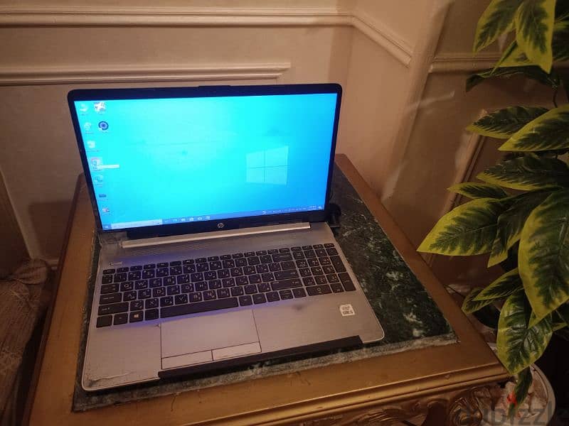 لابتوب اتش بي hp i5 جيل عاشر بالشاحن الاصلي سرعته عاليه جدا 0